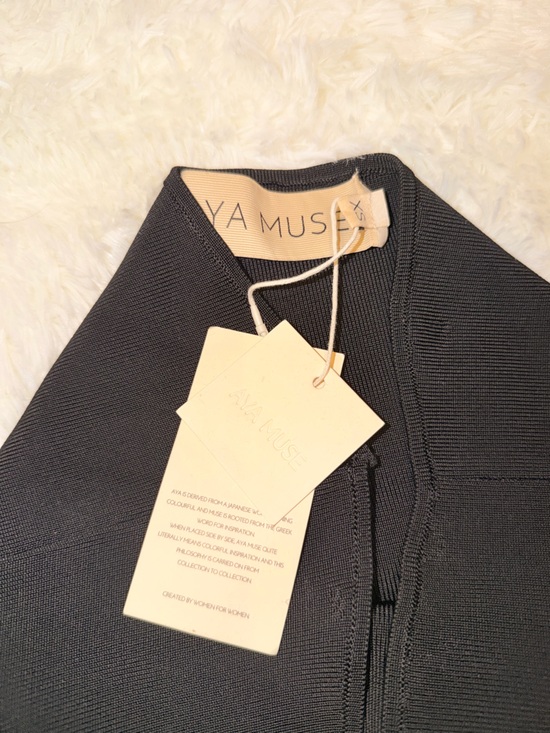 Aya Muse Dresses & Skirts - Aya Muse NWT Black Maxi Skirt with slit
